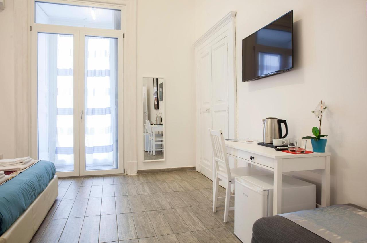 B&B Martucci Avenue Napels Buitenkant foto
