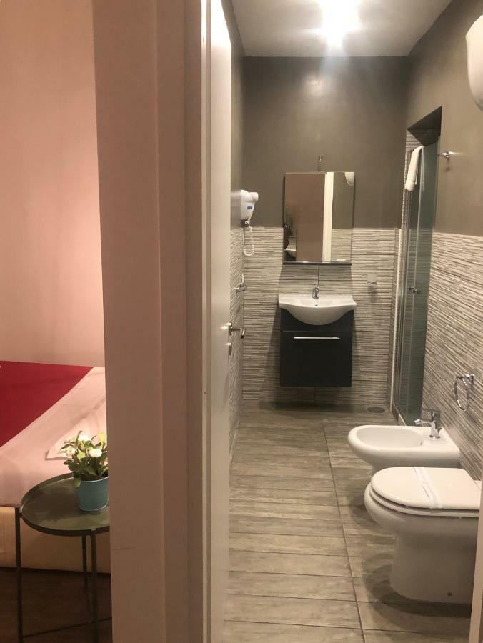 B&B Martucci Avenue Napels Buitenkant foto
